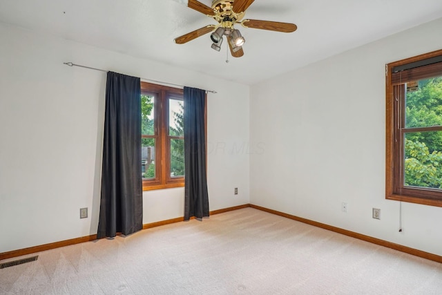 4867 Sarasota Ct, Hilliard, OH 43026 - unfurnished room with light colored carpet and ceiling fan