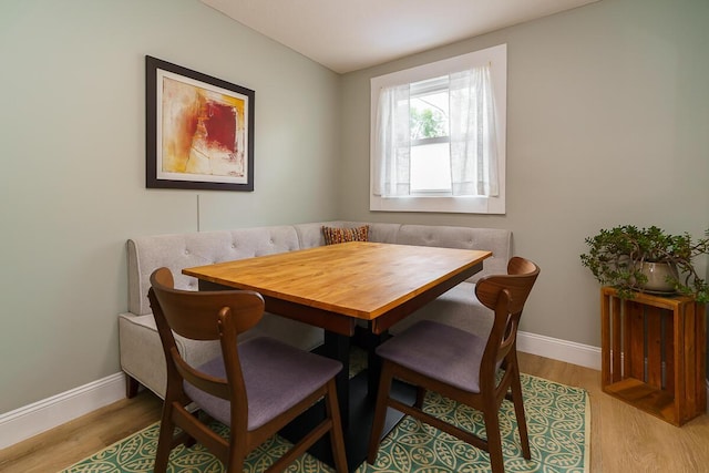 2686 Wicklow Rd, Columbus, OH 43204 - dining area featuring baseboards and wood finished floors