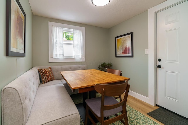2686 Wicklow Rd, Columbus, OH 43204 - dining space featuring light wood-type flooring and baseboards