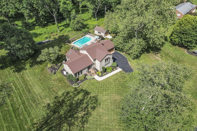 680 Rainbow Dr NW, Lancaster, OH 43130 - view from above of property featuring a pool