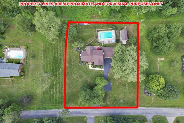 680 Rainbow Dr NW, Lancaster, OH 43130 - aerial overview of property's location with property boundaries highlighted