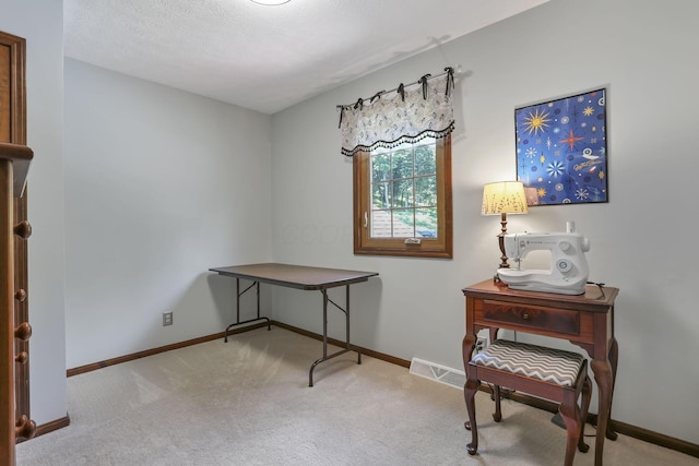 680 Rainbow Dr NW, Lancaster, OH 43130 - interior space with carpet