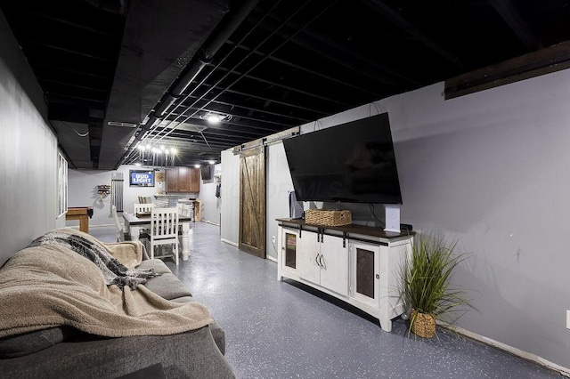9710 Butcher Rd, Mount Vernon, OH 43050 - living area with baseboards and speckled floor