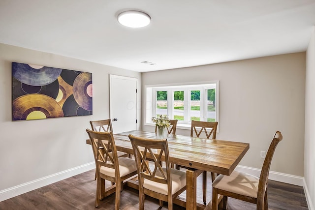 114 N Trine St, Canal Winchester, OH 43110 - dining area featuring baseboards and dark wood-style floors