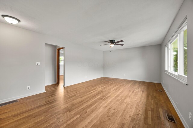 2468 Spaatz Ave, Columbus, OH 43204 - unfurnished room with a ceiling fan and light wood finished floors