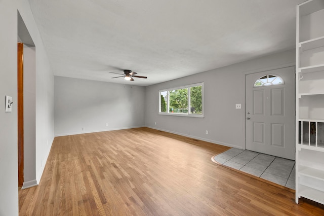 2468 Spaatz Ave, Columbus, OH 43204 - foyer entrance featuring light wood finished floors and ceiling fan