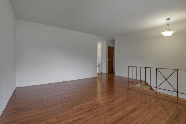 297 Haymarket Pl, Columbus, OH 43230 - photo 9