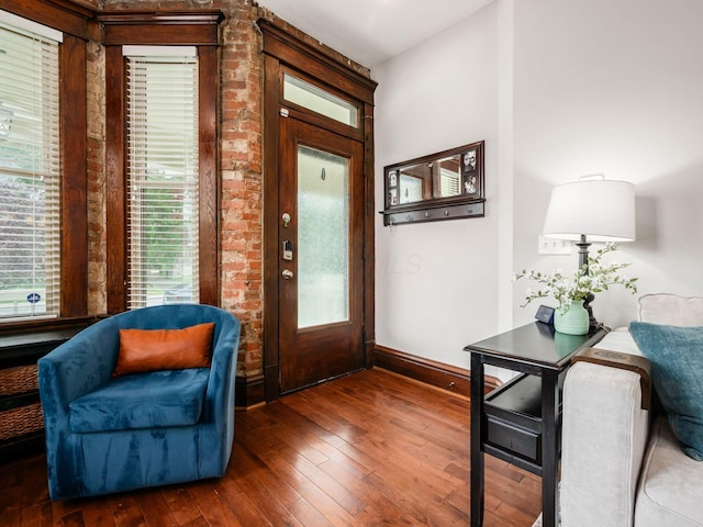 119 Miami Ave Unit 119, Columbus, OH 43203 - entrance foyer with hardwood / wood-style flooring and baseboards