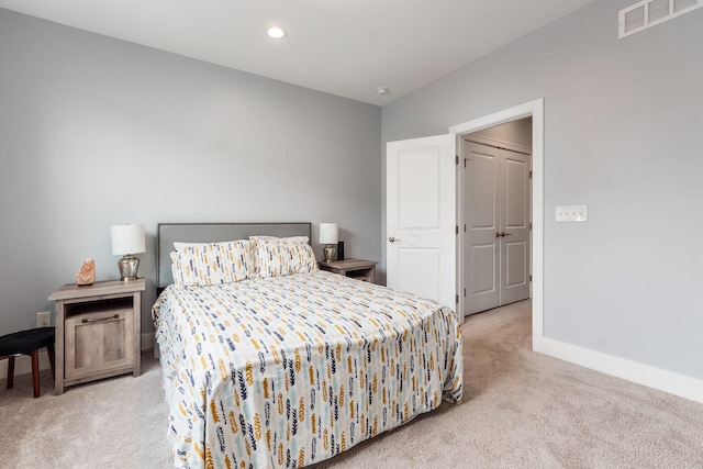 1232 N Grant Ave, Columbus, OH 43201 - carpeted bedroom with baseboards and recessed lighting
