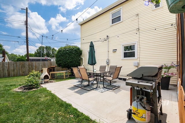 2566 Mcdaniel Ct, Grove City, OH 43123 - view of patio with area for grilling and outdoor dining area