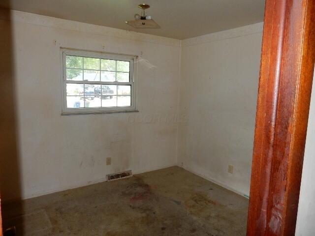 1549 Alpine Dr, Columbus, OH 43229 - view of spare room