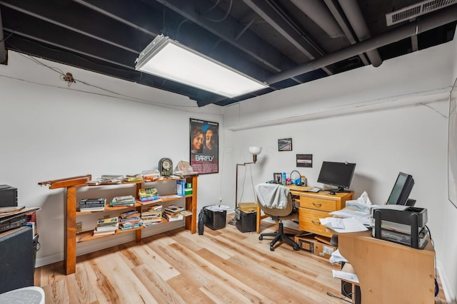 9900 Waterloo Eastern Rd, Canal Winchester, OH 43110 - home office featuring wood finished floors