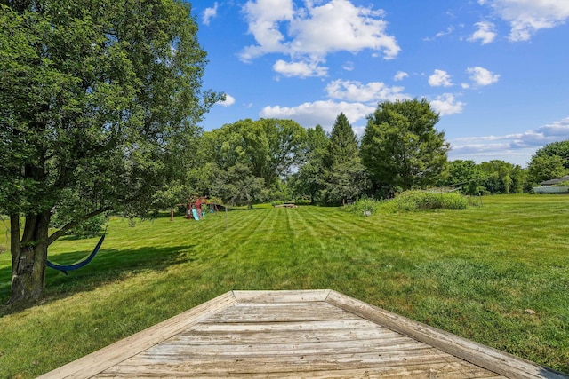 9900 Waterloo Eastern Rd, Canal Winchester, OH 43110 - view of green lawn with a playground