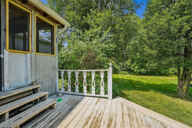 9900 Waterloo Eastern Rd, Canal Winchester, OH 43110 - deck with a yard