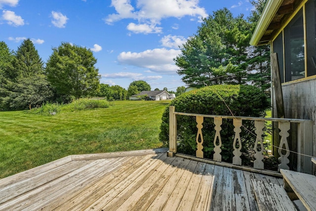 9900 Waterloo Eastern Rd, Canal Winchester, OH 43110 - wooden terrace with a yard