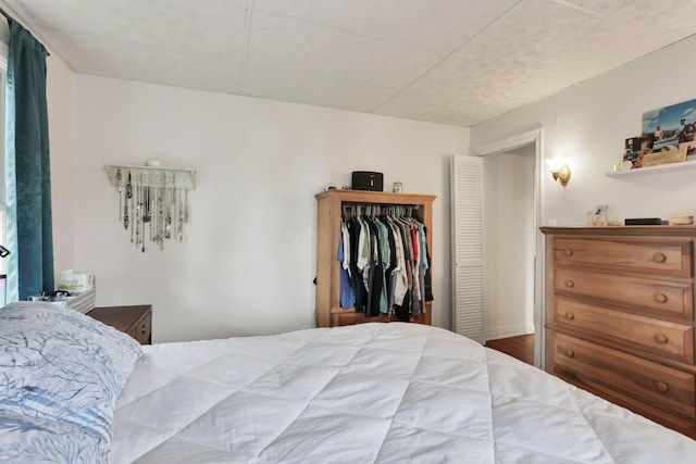 220 Robinwood Ave, Columbus, OH 43213 - bedroom with a closet