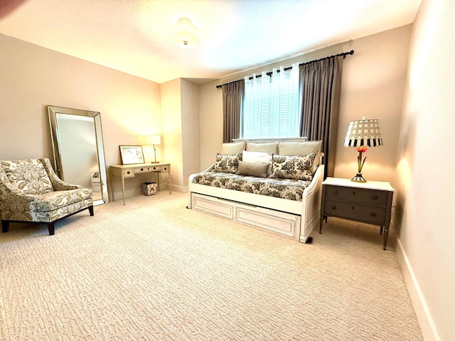 2000 Forestview Ln, Delaware, OH 43015 - carpeted bedroom featuring baseboards
