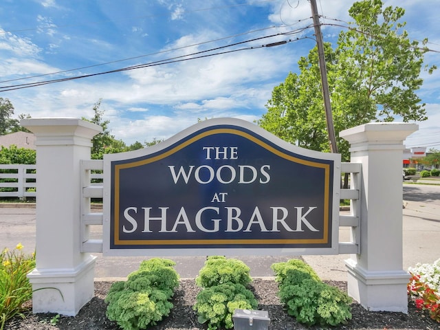 1235 Shagbark Rd, Columbus, OH 43230 - view of community / neighborhood sign