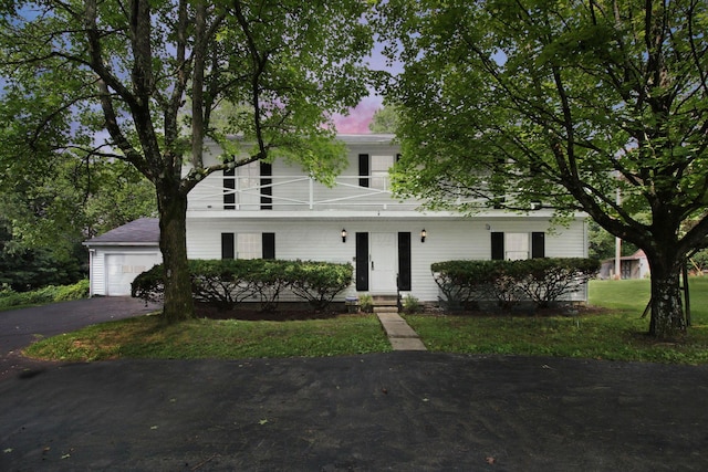 2399 Arabelle Dr NE, Lancaster, OH 43130 - view of front of property with driveway