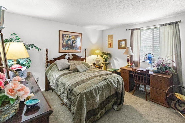 5500 Saddlebrook Dr, Columbus, OH 43221 - carpeted bedroom with a textured ceiling