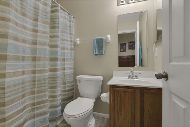 3991 Shannon Green Dr Unit 152, Canal Winchester, OH 43110 - full bath featuring vanity, tile patterned floors, and a shower with curtain