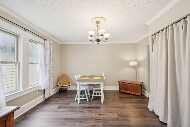 105 Marks Ave, Lancaster, OH 43130 - dining room featuring a chandelier, ornamental molding, wood finished floors, and a textured ceiling