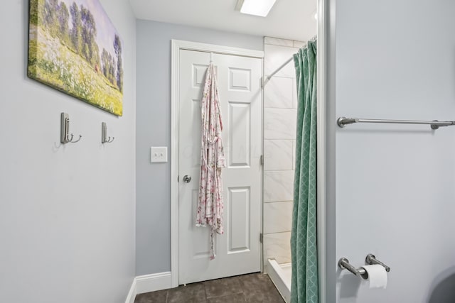 2931 Templeton Rd, Columbus, OH 43209 - full bathroom with a tile shower and tile patterned flooring