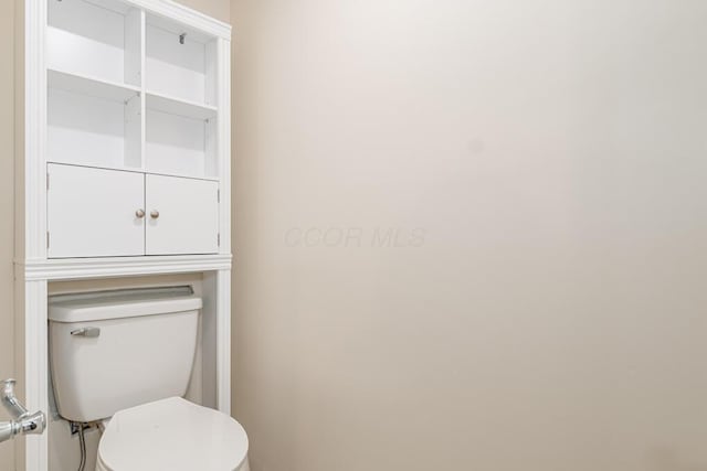 205 N Gould Rd, Columbus, OH 43209 - bathroom featuring toilet and baseboards