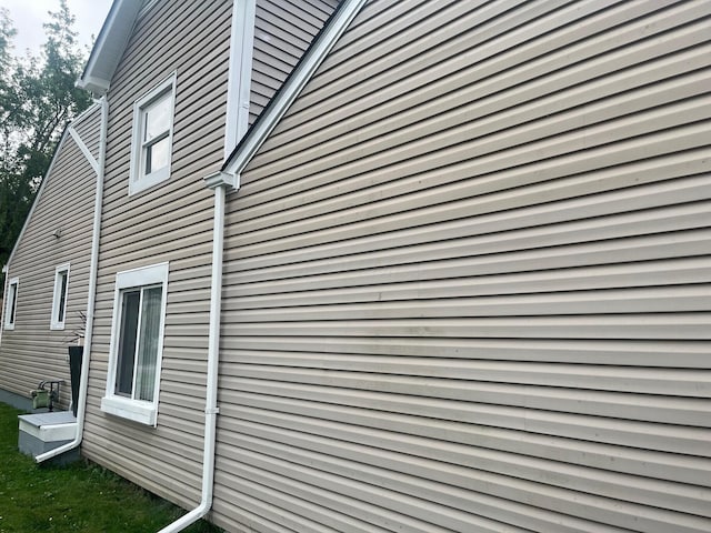 205 N Gould Rd, Columbus, OH 43209 - photo 5