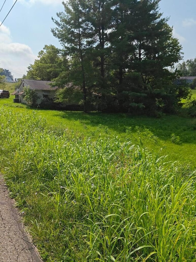 10646 Watson Rd SE, Heath, OH 43056 - view of yard