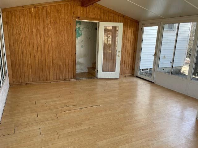 348 Acton Rd, Columbus, OH 43214 - photo 18