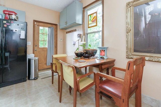 2521 Glenmawr Ave, Columbus, OH 43202 - view of dining room