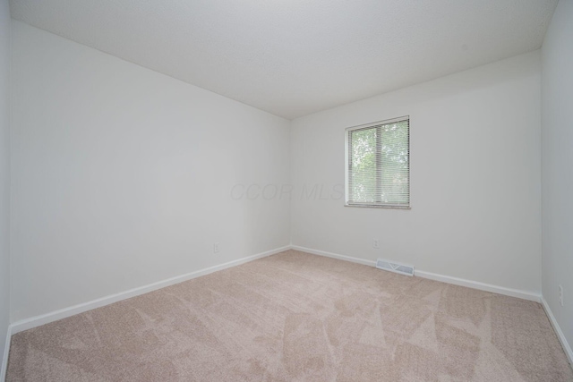 260 Old Coach Pl, Canal Winchester, OH 43110 - carpeted spare room with baseboards