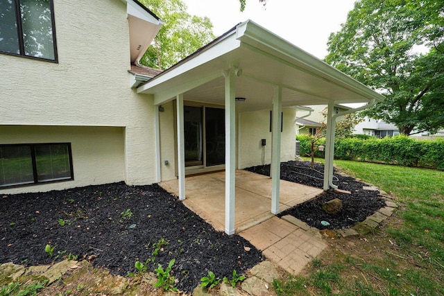 260 Old Coach Pl, Canal Winchester, OH 43110 - view of patio / terrace