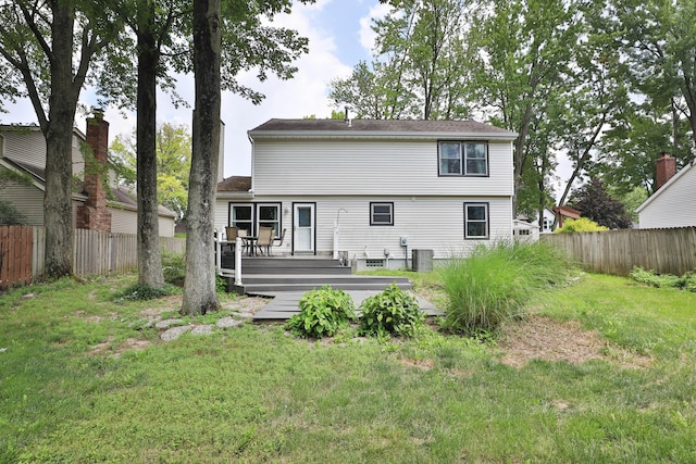 677 Fallside Ln, Westerville, OH 43081 - rear view of property with a wooden deck