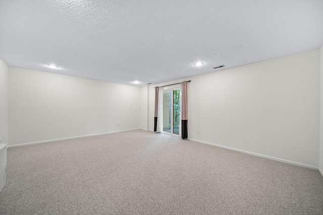 3254 Brookview Way Unit 15, Columbus, OH 43221 - carpeted spare room featuring recessed lighting and a textured ceiling