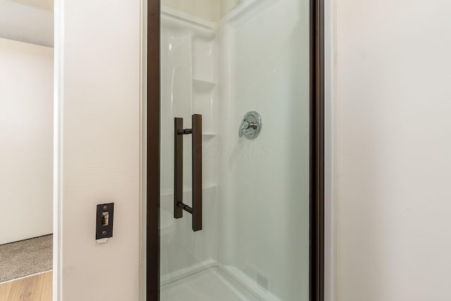 5110 Schuylkill St Unit 33-10, Columbus, OH 43220 - bathroom with a stall shower