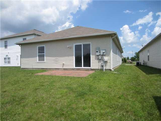 4155 Town Square Dr, Canal Winchester, OH 43110 - photo 2