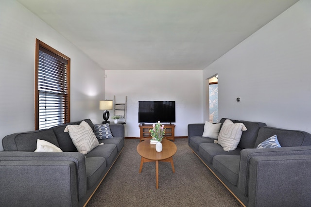 69 Morse Rd, Columbus, OH 43214 - view of carpeted living room