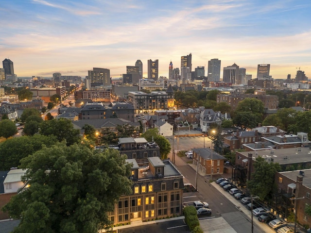 583 E Walnut St, Columbus, OH 43215 - skyline view