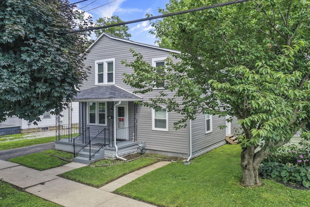 716 N Mount Pleasant Ave, Lancaster, OH 43130 - view of front of house featuring a front lawn
