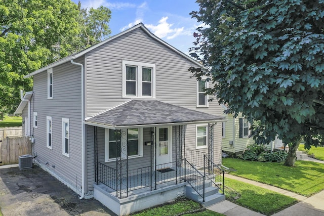 716 N Mount Pleasant Ave, Lancaster, OH 43130 - view of front facade with a porch and a shingled roof