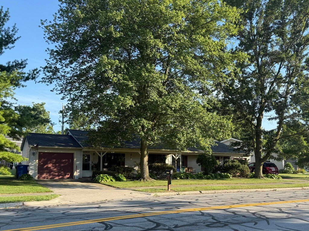 545 Executive Blvd, Delaware, OH 43015 - photo 2