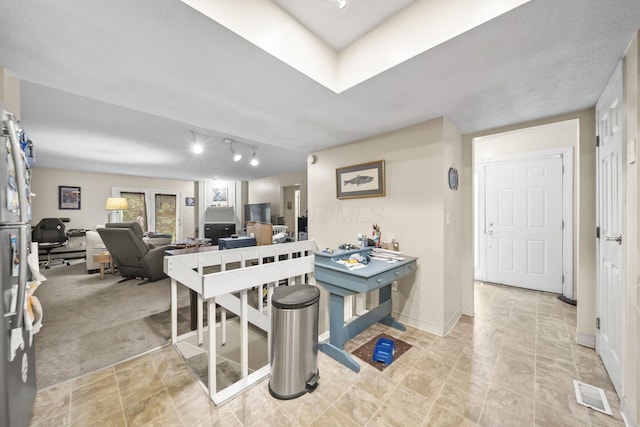 1290 Paddington Ct, Columbus, OH 43230 - entryway featuring baseboards