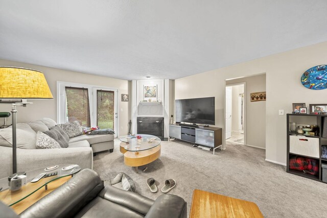 1290 Paddington Ct, Columbus, OH 43230 - living area with carpet floors and baseboards