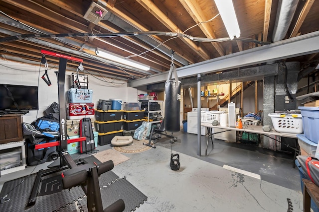 1290 Paddington Ct, Columbus, OH 43230 - unfinished basement featuring washer and clothes dryer