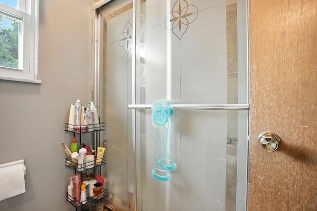 5328 Torchwood Loop E, Columbus, OH 43229 - full bathroom with a tile shower