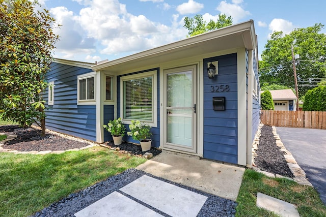 3258 Kenyon Rd, Upper Arlington, OH 43221 - photo 11