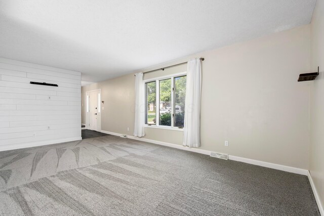 1242 Springbrook Dr, Mansfield, OH 44906 - empty room with carpet and baseboards