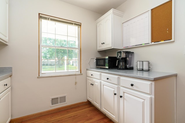 3121 Edgefield Rd, Columbus, OH 43221 - photo 21